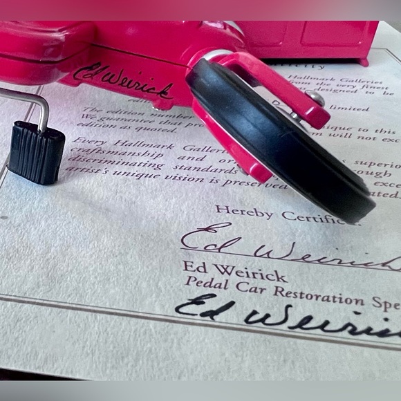 Hallmark Kiddie Car Classics Murray Tractor & Trailer - Picture 6 of 8